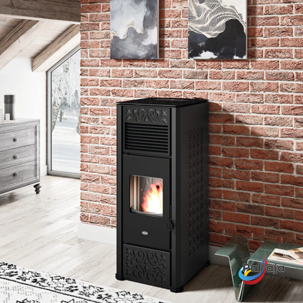 Granulinė krosnelė EvaCalor GEMMA 14kW namuose