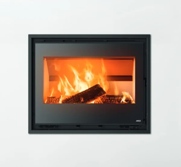Židinys QBOX 70 Wood namuose
